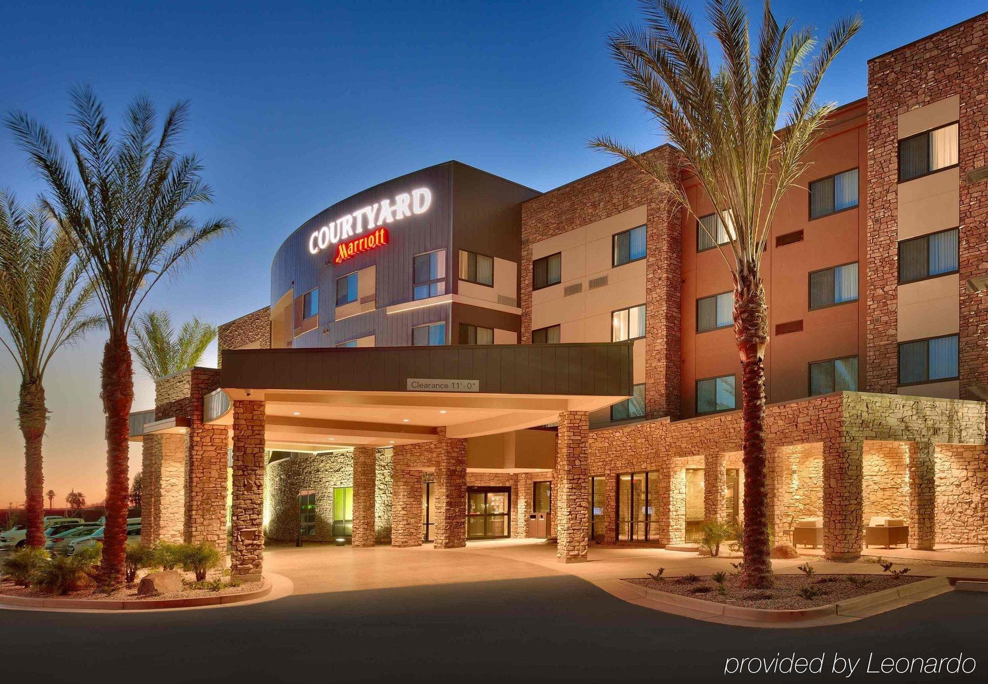 Courtyard By Marriott Phoenix Mesa Gateway Airport Exterior foto