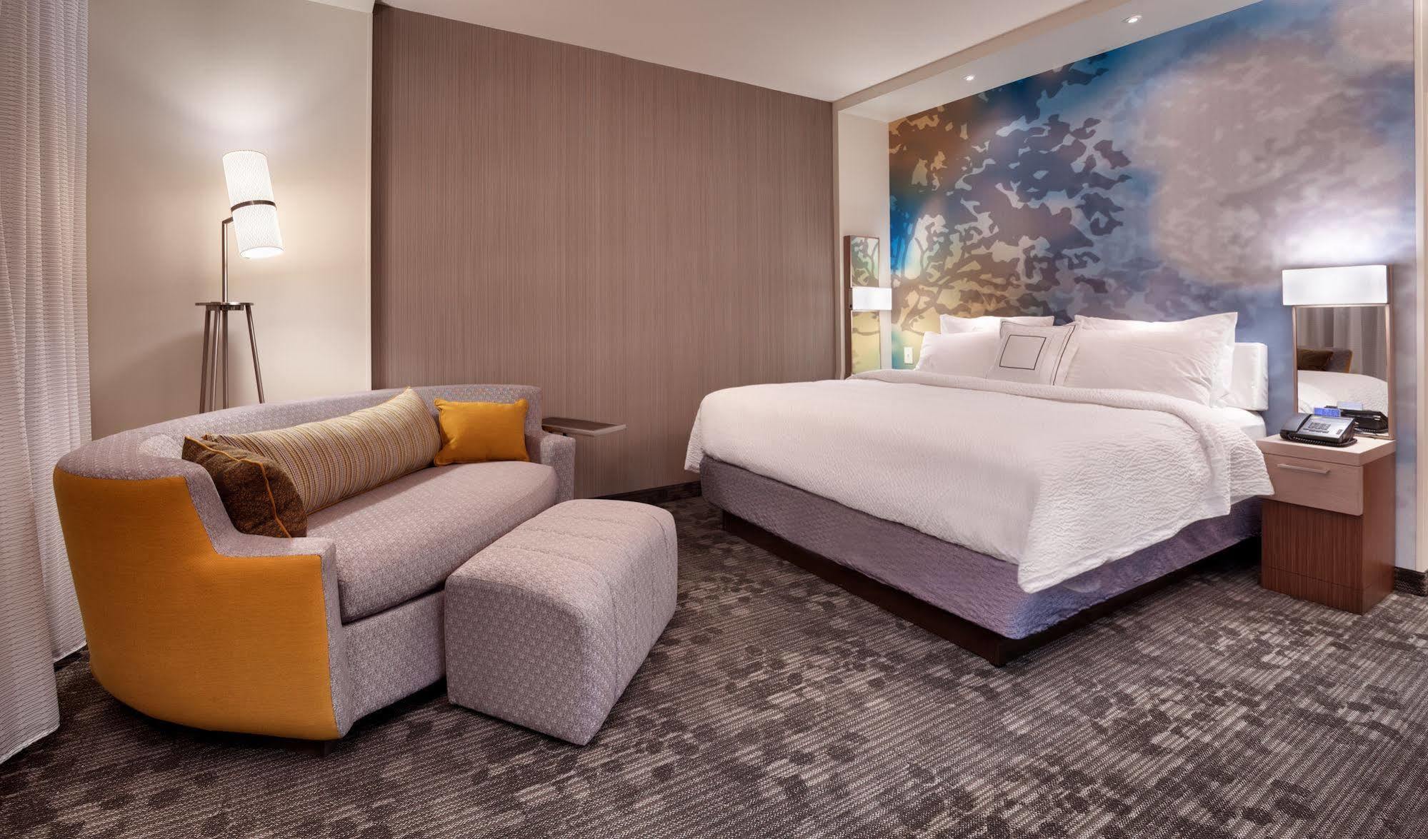 Courtyard By Marriott Phoenix Mesa Gateway Airport Exterior foto